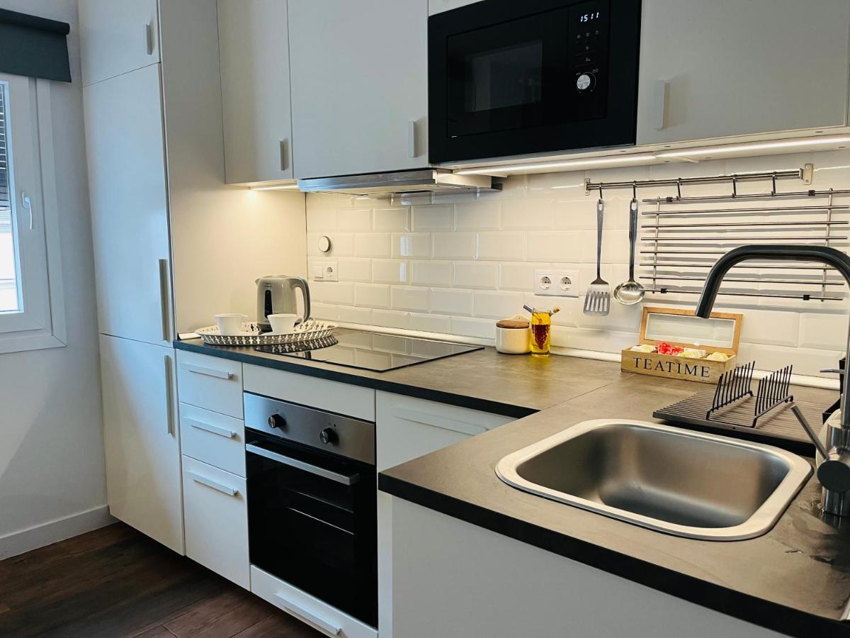 Petit Apartment Los Remedios Sevilla Eksteriør bilde